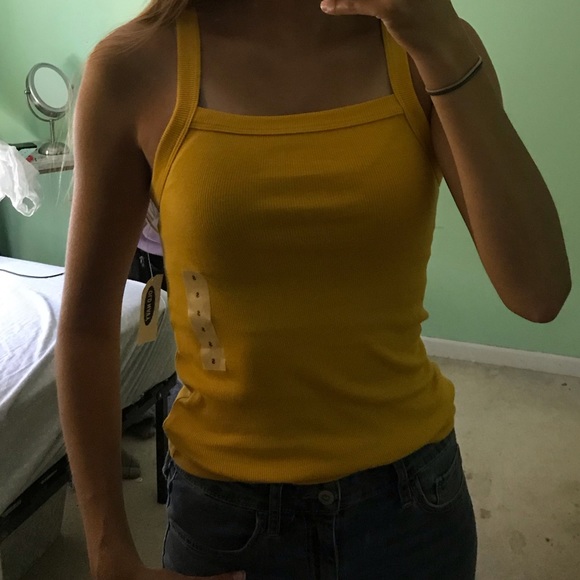 Yellow tank top - Picture 5 of 5
